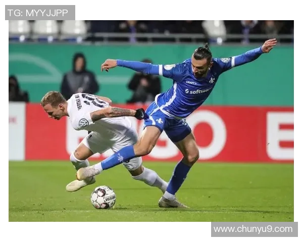 奥格斯堡与沙尔克04对决前瞻分析及比赛结果预测